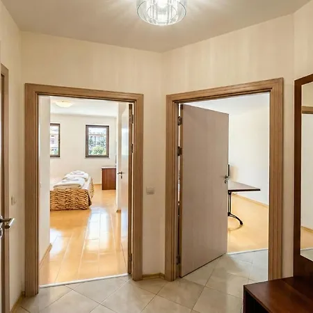 Mountain Paradise 4 - 1 Bedroom - Gondola, 100m Away - Washer Daire